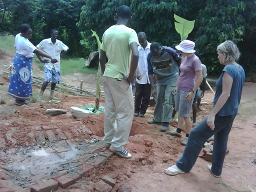 Construction of a banana pit