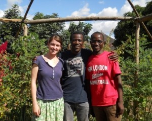 Abigail Conrad, along with her research assistants Geoffrey Mlongoti and Chisomo Kamchacha (image courtesy of www.abigailconrad.com)